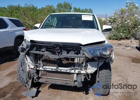 2018 Toyota 4Runner Sr5 from USA, damaged, VIN JTEBU5JR6J5594536
